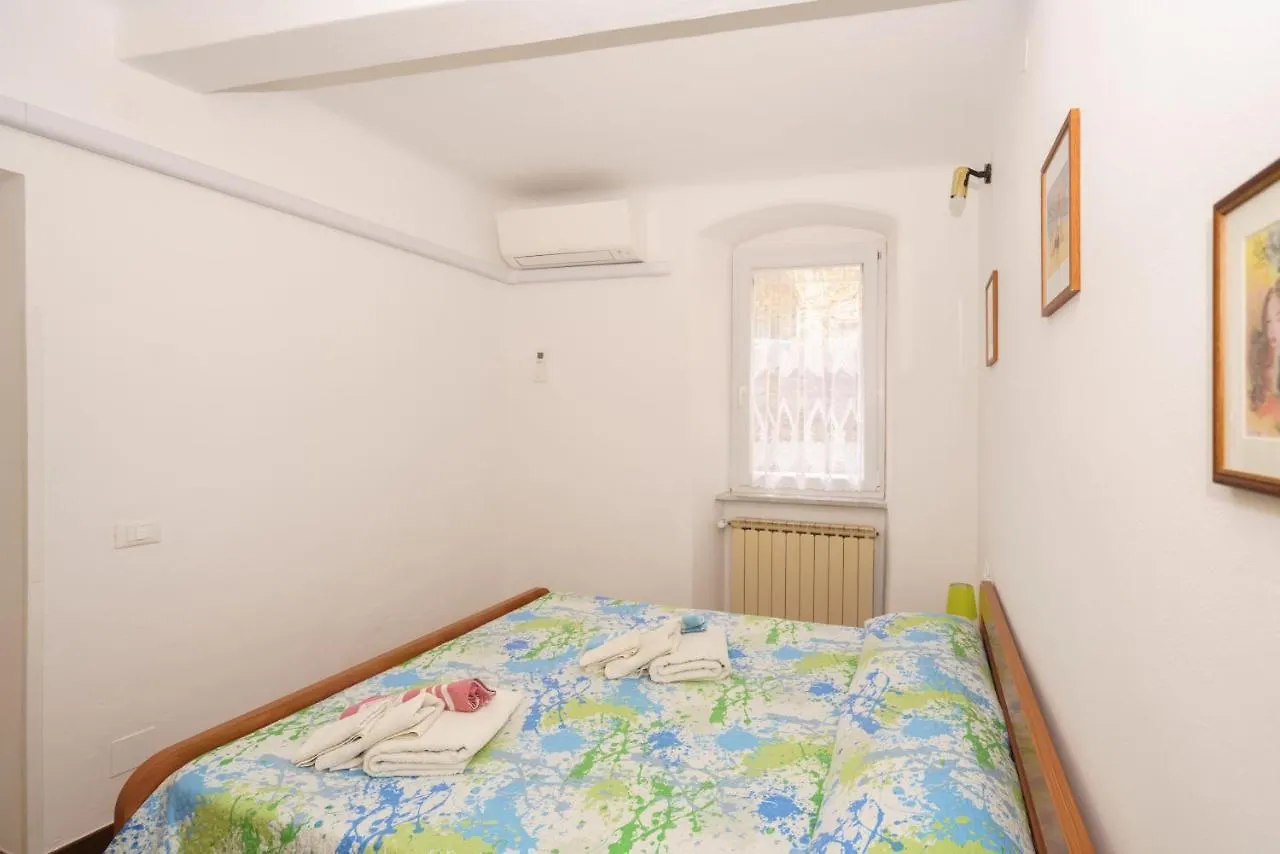 Da Elisa Apartment Riomaggiore 0*,